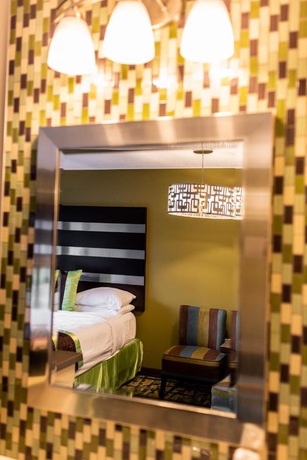 Gateway Inn And Suites サライダ エクステリア 写真