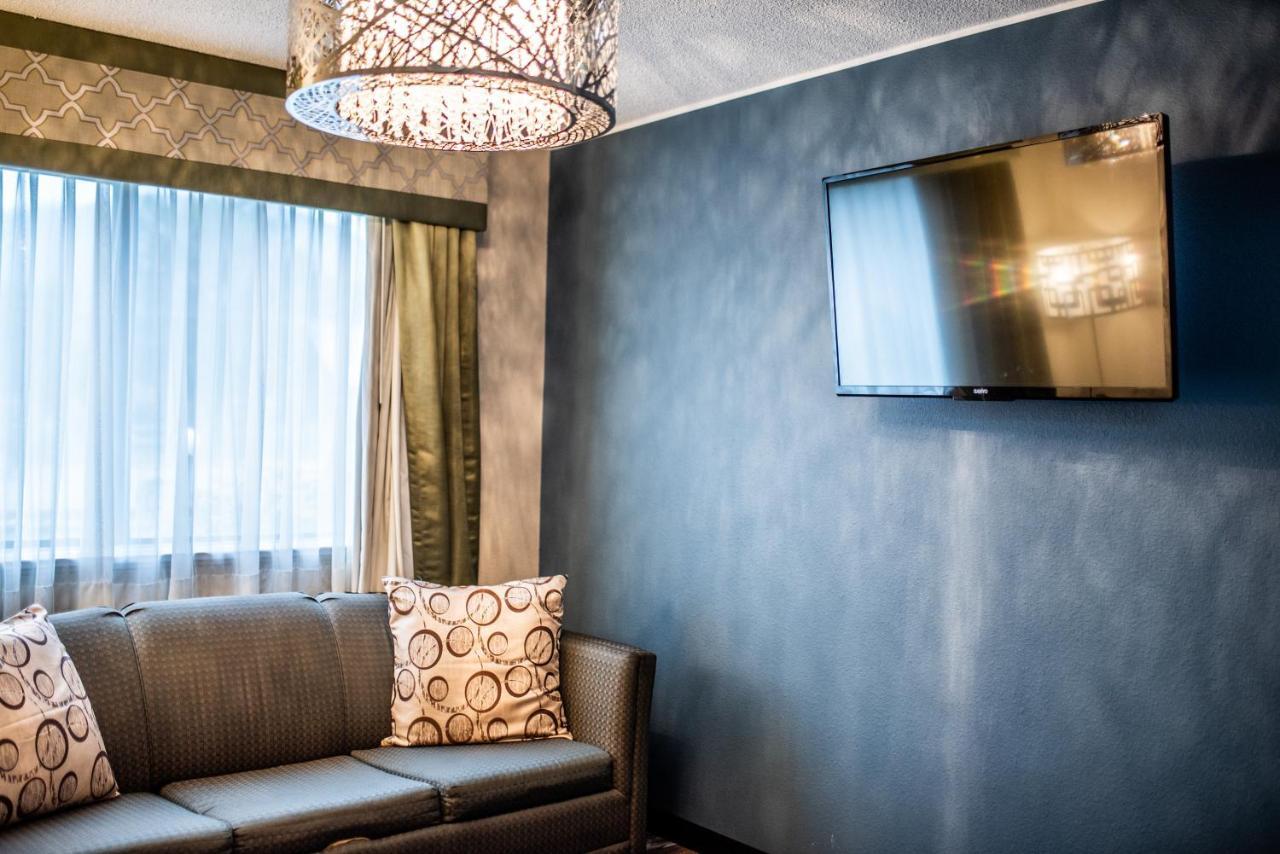 Gateway Inn And Suites サライダ エクステリア 写真