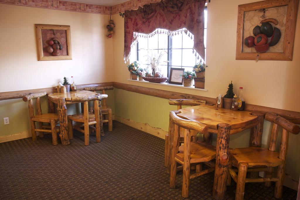Gateway Inn And Suites サライダ エクステリア 写真